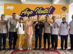 jne-gelar-kegiatan-suntik-gratis-vitamin-c-untuk-dukung-kesehatan-karyawan.jpg