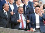 joan-laporta-dan-ronaldo.jpg