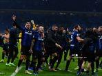 joaquin-correa-depan-l-bek-inter-milan-italia-federico-dimarco.jpg