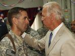 joe-biden-dan-beau-biden-001.jpg