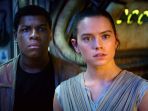 john-boyega-dan-daisy-ridley_20180610_155842.jpg
