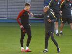 john-stones-npep_20161019_140529.jpg