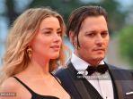 johnny-depp-dan-istrinya-amber-heard-4-september-2015.jpg