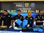 joint-operations-bea-cukai-dan-bnn-bongkar-sindikat-ganja-di-malan.jpg