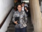 joko-driyono-diperiksa-11-jam-ratu-tisha-setia-menemani_20190124_230440.jpg