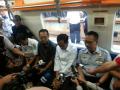 joko-widodo-bersama-bambang-susantono-di-commuter-line2.jpg
