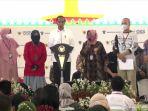 joko-widodo-diprotes-pedagang-sayur-nih3.jpg