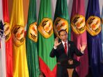 joko-widodo-hadiri-dies-natalis-ke-60-universitas-padjadjaran_20170911_222501.jpg