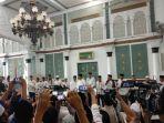 joko-widodo-nih48.jpg