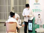 jokowi-bayar-zakat.jpg