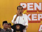jokowi-dalam-acara-penyerahan-bantuan-kepada-petani-gagal-panen.jpg