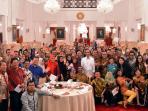 jokowi-dan-blogger-di-istana_20151212_201030.jpg