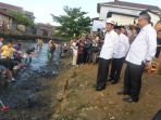 jokowi-dan-eko-putro-nih2_20180214_135033.jpg