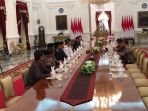 jokowi-dan-gubernur-aceh-nih2_20170711_141234.jpg