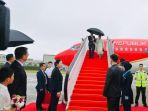 jokowi-di-chengdu.jpg