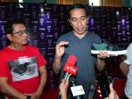 jokowi-di-jakarta-sneaker-day_20180303_204455.jpg