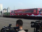jokowi-disambut-polisi-cilik-hadiri-peringatan-hari-bhayangkara_20170710_080817.jpg