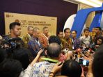 jokowi-kompas-100-ceo_20171202_084043.jpg