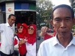 jokowi-kw-diajak-foto-emak-emak.jpg