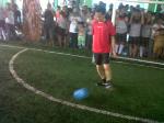 jokowi-main-futsal2.jpg