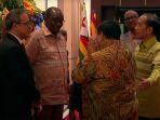 jokowi-perkenalkan-prabowo-di-bali_1.jpg