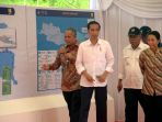 jokowi-resmikan-tol-surabaya-mojokerto_20171220_192630.jpg