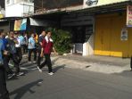 jokowi-sarapan-di-warung-soto-triwindu-solo_20180401_094029.jpg