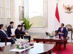 jokowi-terima-kunjungan-menlu-china-nih3.jpg