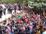 jokowi-usai-nikahkan-adiknya-idayati.jpg
