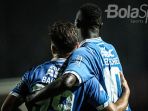 jonathan-bauman-dan-ezechiel-ndouassel_20180526_214950.jpg