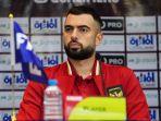 jordi-amat-dalam-sesi-pre-match-conference-kontra-irak-rabu-15112023.jpg