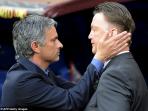 jose-mourinho-dan-louis-van-gaal_20160523_190530.jpg