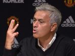 jose-mourinho-mengamuk-usai-manchester-united-kalah-0-3-dari-tottenham-hotspur_20180828_211317.jpg