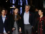 jose-mourinho-n-family_20150519_145215.jpg