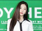 joy-red-velvet-345.jpg