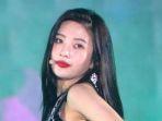joy-red-velvet-panik-dan-ketakutan.jpg