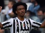 juan-cuadrado-menengadahhh_20160418_135915.jpg