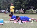 juan-revi-dan-ahmad-alfarizi-arema-cronus_20150608_143746.jpg