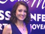 julie-estelle-diabadikan_20160125_193315.jpg