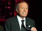 julio-iglesias_20150927_145144.jpg