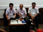 jumpa-pers-ppi-di-bakoel-coffee-cikini-jakarta_20150207_143942.jpg