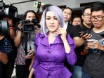 jupe-resmi-jadi-janda_20160512_161042.jpg