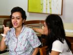 jupe-sedih-tak-bisa-nyoblos-karena-tidak-punya-berkas_20170216_135638.jpg