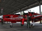 jupiter-aerobatic-team-tiba-di-lanud-roesmin-nurjadin_20150312_162235.jpg