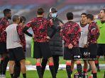jurgen-klopp-dan-pemain-liverpool-jelang-laga-melawan-west-ham-united.jpg