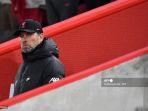 jurgen-klopp-tiba-di-stadion-untuk-pertandingan-sepak-bola-grup-b.jpg