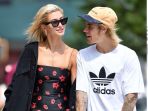 justin-bieber-dan-hailey-baldwin_20180731_164922.jpg