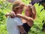 justin-bieber-hailey-baldwin_20180709_120326.jpg