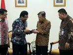 jusuf-kalla-taspen.jpg