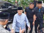 jusuf-kalla-tiba-di-rumah-duka-tanri-abeng.jpg